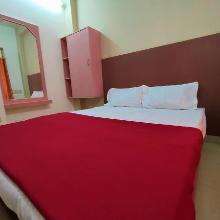 Hotel Royal Residency Kumbakonam Esterno foto
