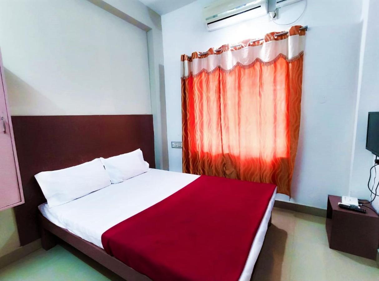 Hotel Royal Residency Kumbakonam Esterno foto